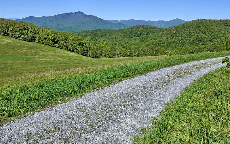 Moses Cone Park Hiking Trail