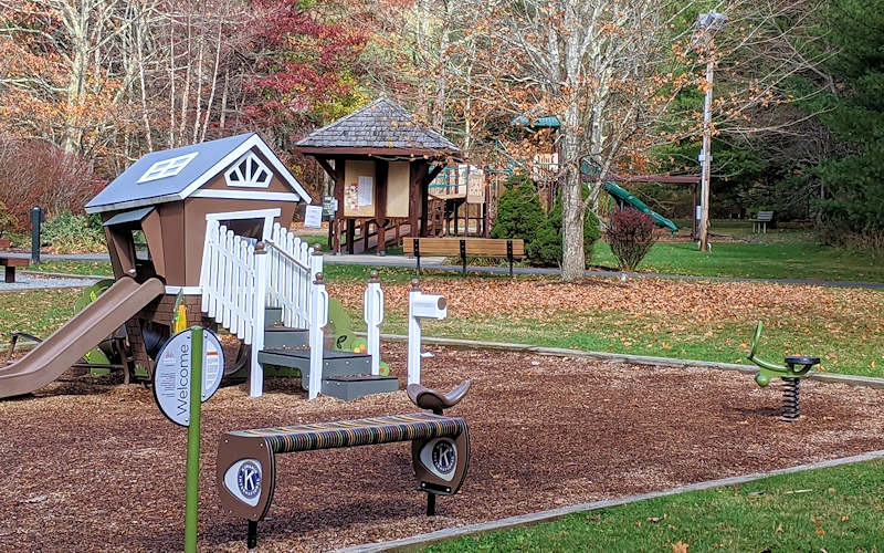 Tate Evans Park Playground