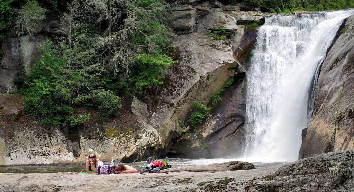 Elk River Falls - Waterfall near Sugar Mountain