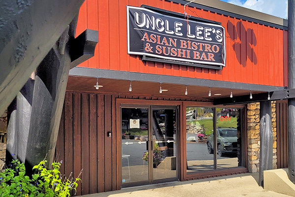 Uncle Lee’s Asian Bistro & Sushi Bar